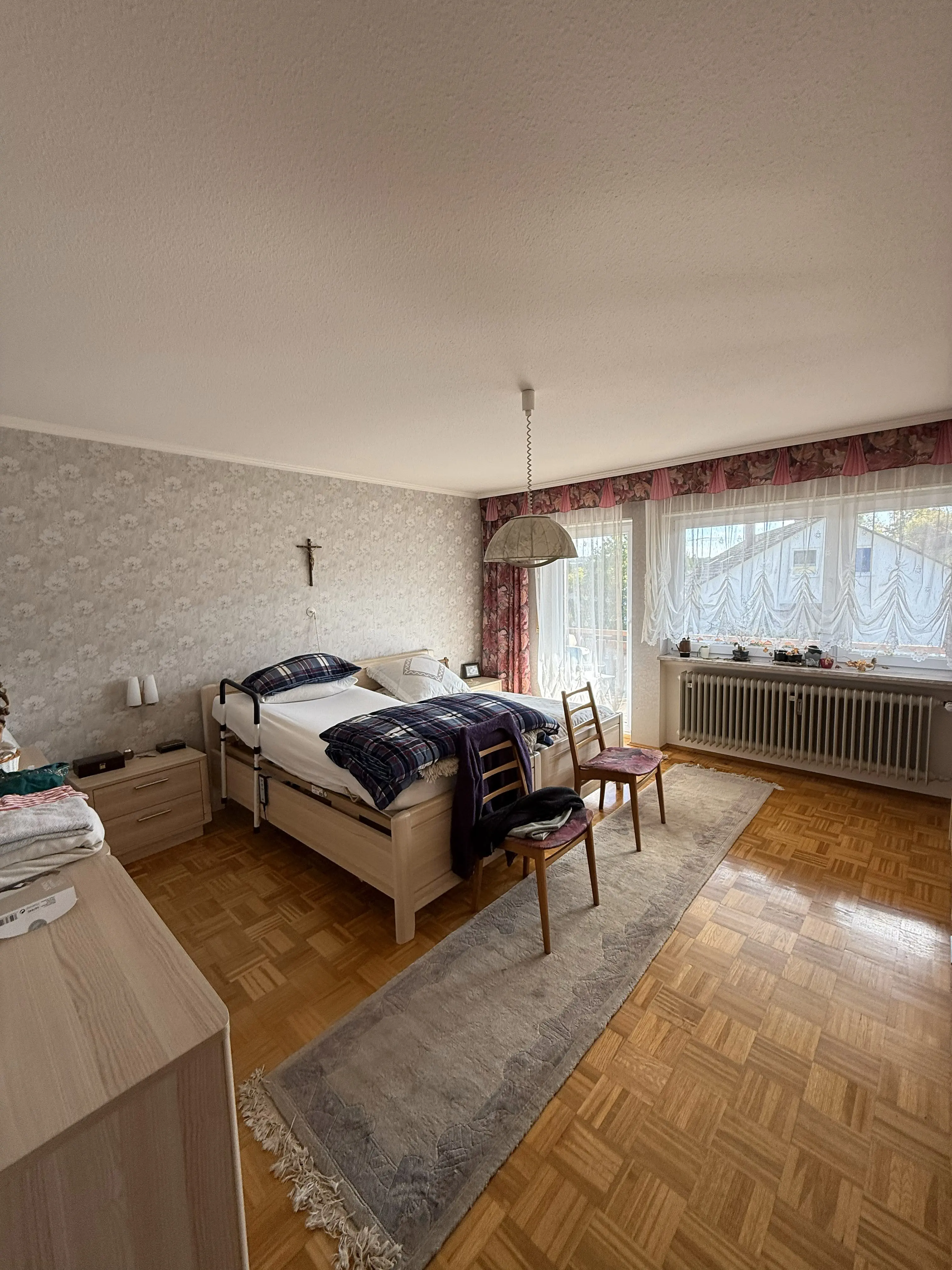 Schlafzimmer Hauptwohnung