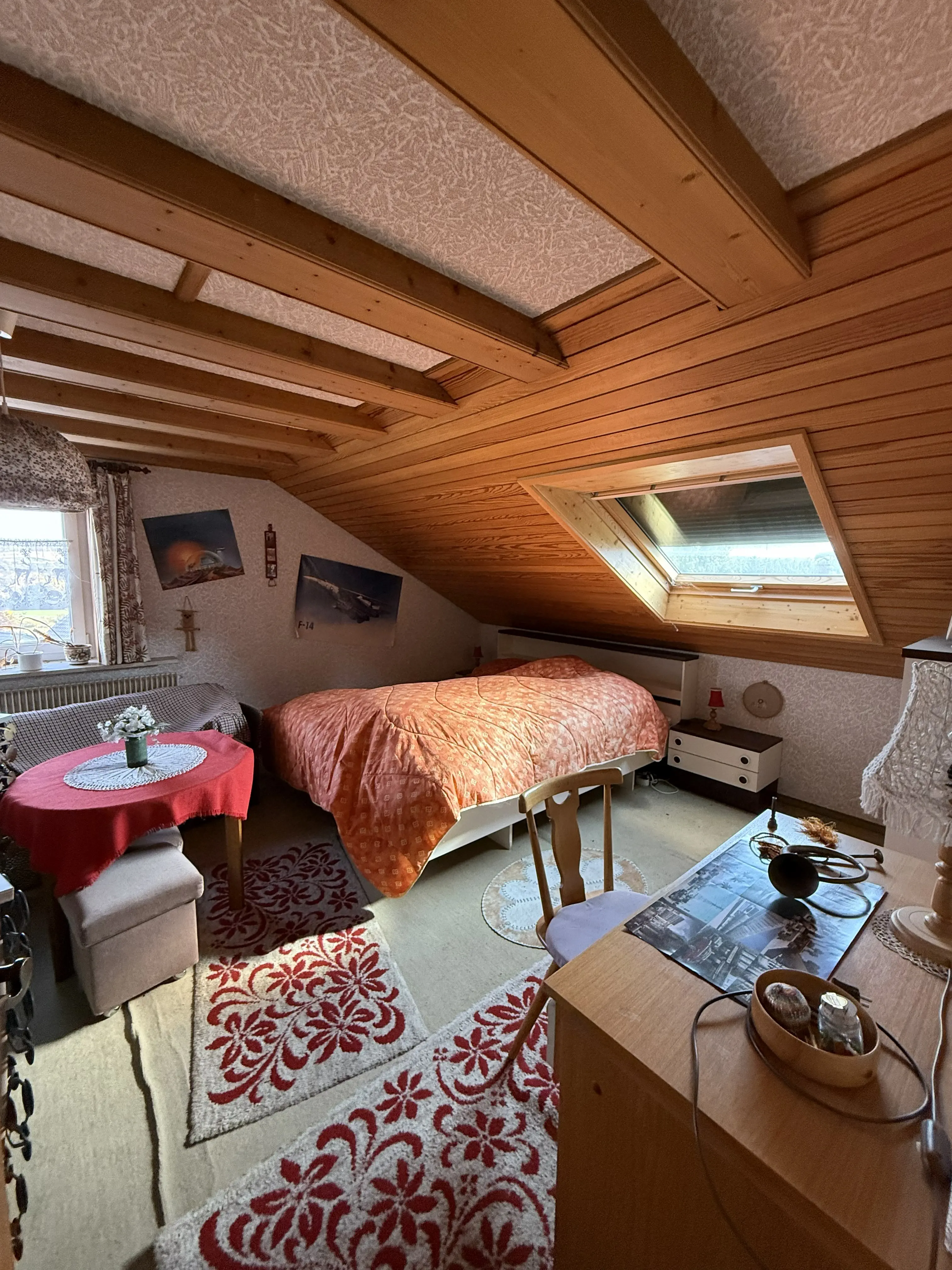 weiteres Zimmer Dachgeschoss