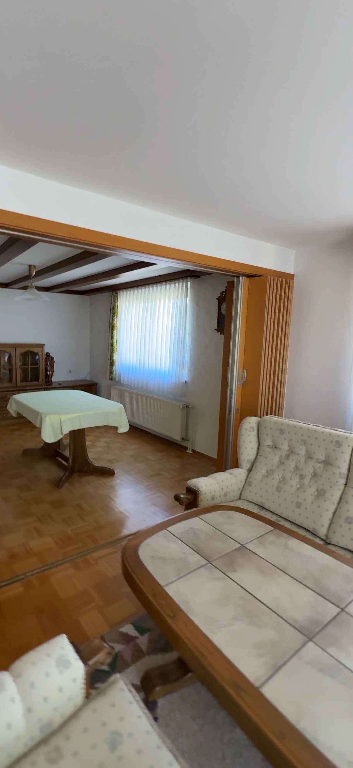 Charmantes Einfamilienhaus mit Streuobstwiese und vielseitigem Nebengebäude